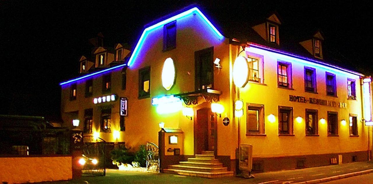 Hotel Restaurant Cristal Винценайм Екстериор снимка
