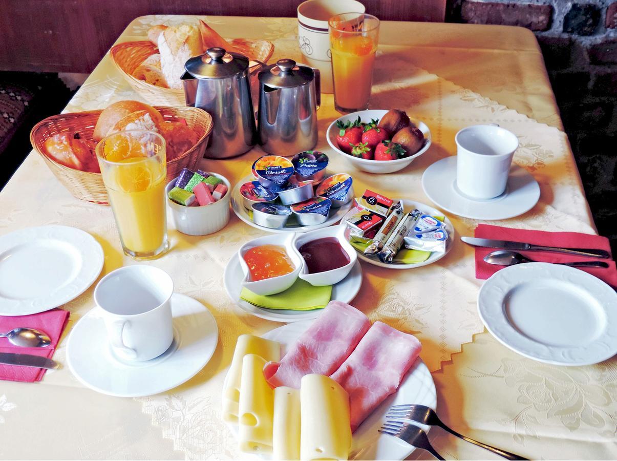 Hotel Restaurant Cristal Винценайм Екстериор снимка
